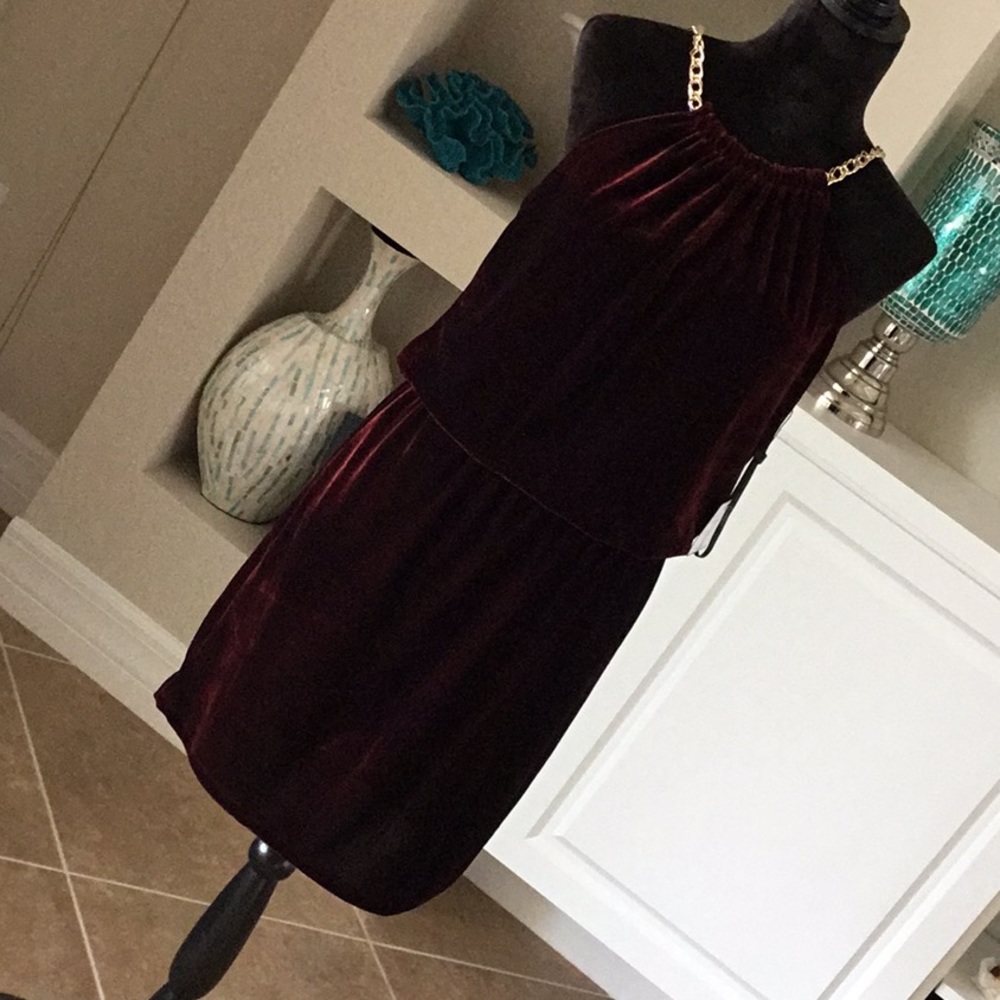 Laundry by Shelli Segal velvet dress, size 10